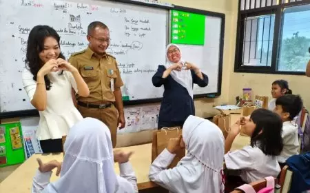 Dukung Program Makan Sehat Bergizi, Cahaya Manthovani dan Yayasan Inklusi Pelita Bangsa Berbagi Kepedulian di SLB Negeri 7 Jakarta