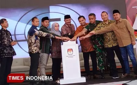 KPU Kota Madiun Luncurkan Buku  Pilkada 2024, Apa Isinya?
