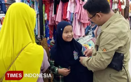 Sambut Idul Fitri, Pemdes Sidomulyo Ajak Ratusan Anak Yatim Piatu Belanja Baju Baru