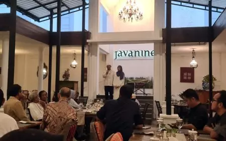 Merawat Kebersamaan: Buka Puasa Bersama Dekan FIA UB dan Para Alumni Dosen