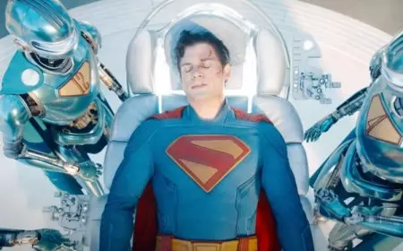 Fortress of Solitude, Markas Superman Muncul di Trailer Terbaru
