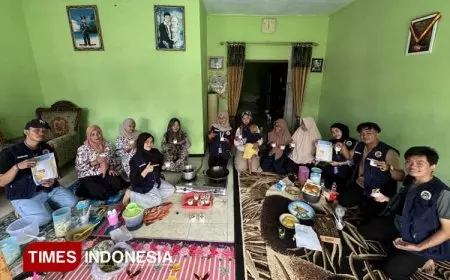 Bangun Perekonomian Keluarga, Mahasiswa KSM-T Unisma Malang Ubah Jelantah jadi Rupiah