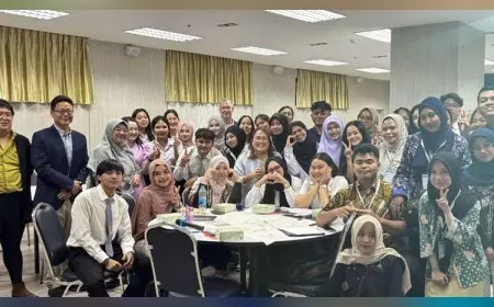 International Class Exchange KSM-T FK Unisma Malang Diskusi Tentang Sosial Media Bersama Mahasiswa TSU