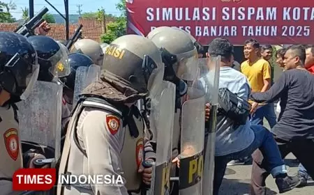Antisipasi Bentrok Aksi May Day, Ratusan Polisi Simulasikan Sispam Kota