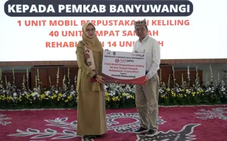 Bank Jatim Serahkan CSR ke Pemkab Banyuwangi