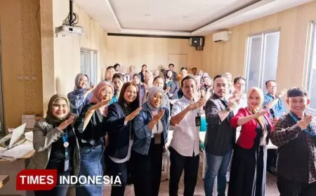 Pegadaian Area Jatiwaringin Gelar Pelatihan Public Speaking Bersama Mr. Afiq untuk Tingkatkan Kompetensi SDM
