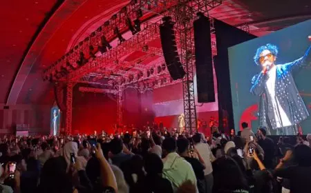 Tur Kolaborasi 5 Musisi Tanah Air di Bandung Memukau Penonton