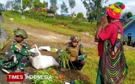 Dari Ladang ke Hati, Dari Kitab ke Damai: Aksi Tulus Satgas Yonif 500 Sikatan di Intan Jaya Papua