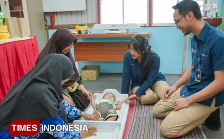 Kolaborasi Pengentasan Stunting, Pupuk Kaltim Dukung Operasi Timbang Serentak di Gunung Elai