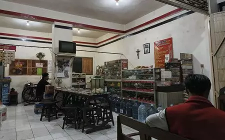 Cafe Jordan Blitar: Warkop Ramah Kantong yang Tetap Eksis di Tengah Tren Kafe Mewah