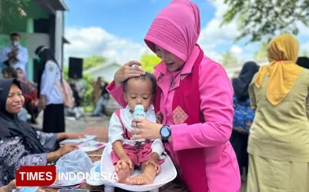 Perangi Stunting di Desa Gumantar, Ketua Bhayangkari Lombok Utara: Angka 10 Harus Jadi Nol!
