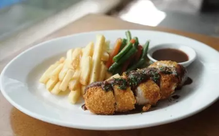 Swiss&#45;Belexpress Kuta Suguhkan Promo “Summer Flavours”, Sajian Tropis yang Menyegarkan Liburan Anda