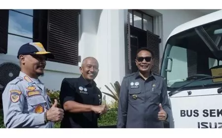 Raih WTN, Pemkot Malang Dihadiahi Bus Sekolah Oleh Kemenhub RI
