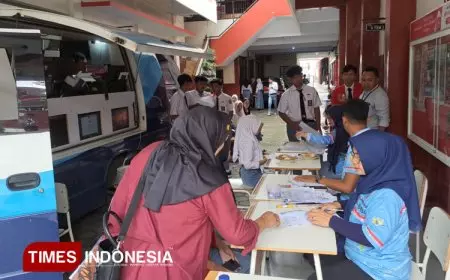 Pelangi Goes to School, Cara Dispendukcapil Banyuwangi Jemput Bola Layani Adminduk Siswa