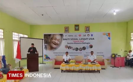 Kasih Sayang di Hari Lansia Nasional: Wagub Maluku Utara Berbagi Kebahagiaan dengan para Lansia