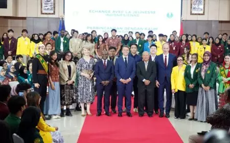 UNJ Becomes Indonesian Campus Visited By French President Emmanuel Macron During His State Visit