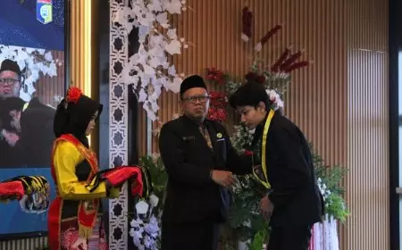 Ratusan siswa SMP Muhamadiyah 9 Gondanglegi Telah Diwisuda secara Sederhana
