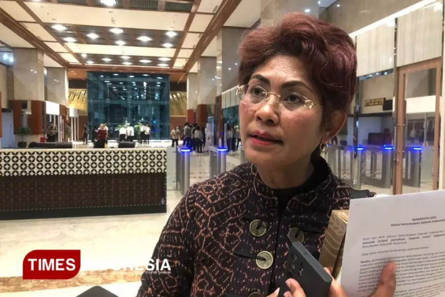 Soal Rencana Penulisan Ulang Sejarah, Mercy Barends: Tak Boleh Ditulis Satu Arah Saja