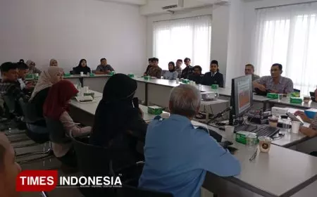 Diskusi Buku, UWG Malang Tekankan Pentingnya Investasi, Inovasi, dan Hilirisasi dalam Pembangunan Desa