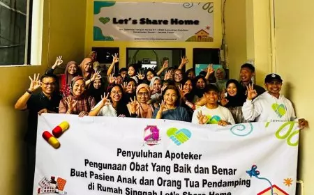 Alumni Apoteker Angkatan 30 ISTN Berikan Donasi dan Berbagi Ilmu di Let's Share Home Jakarta