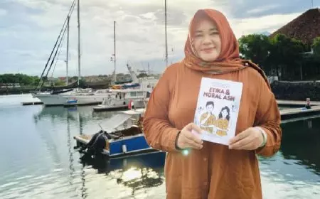 Dr. Rita Kartina Luncurkan Buku ke&#45;7, Tekankan Pentingnya Etika dan Moral ASN