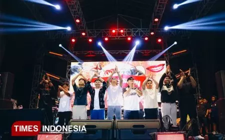 Perayaan Dies Natalis ke-50 UNIPMA Madiun Sukses Hadirkan Lavora dan For Revenge