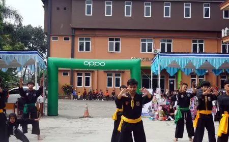 Kolaborasi Tiga Perguruan Silat Meriahkan Cendika Fest 2025