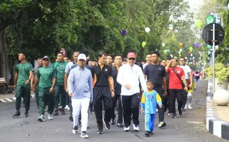 Polres Probolinggo Kota Gelar Jalan Sehat Hari Bhayangkara ke-79