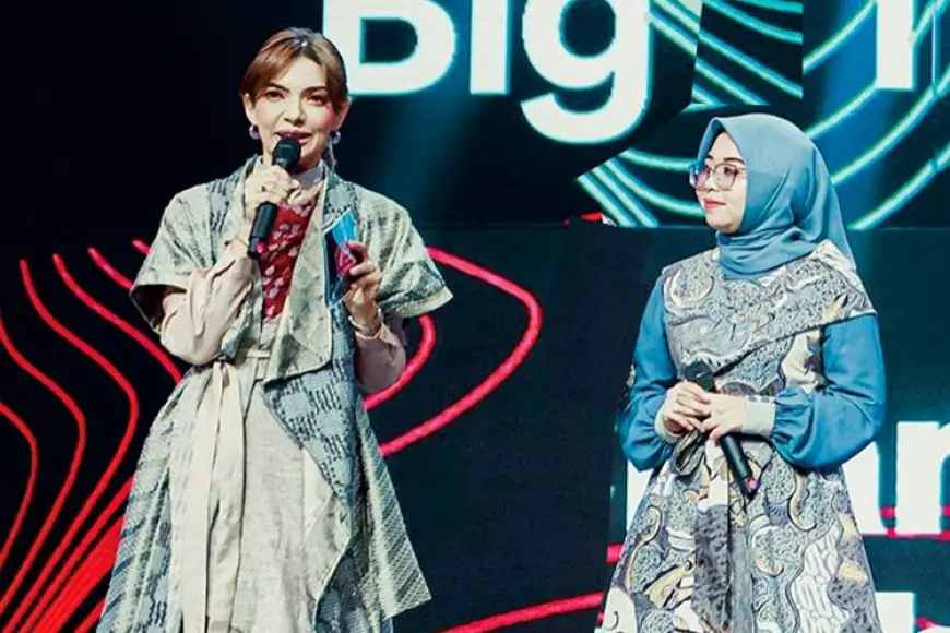 Firda Khaerunnisa Raih Penghargaan Best Marketing dari UPI Bandung dalam Event Skala Nasional