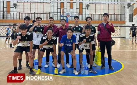 Keseruan Pertandingan Voli POMPROV Jatim III antara Unisma dan Muhammadiyah Sidoarjo