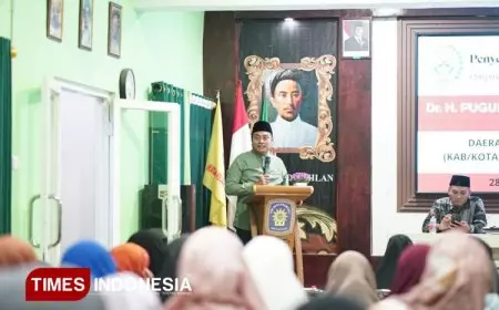 Dicurhati Banyak Sarjana Menganggur, Begini Tanggapan Anggota DPRD Jatim Dr Puguh