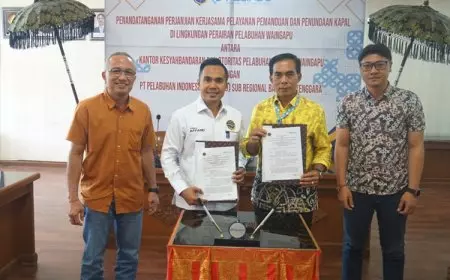 Tingkatkan Layanan, KSOP Waingapu dan PT Pelindo Balnusra Teken Kerjasama Pemanduan Kapal