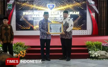 Pemkot Mojokerto Raih Penghargaan Penuntasan Disparitas Data dari BKN RI