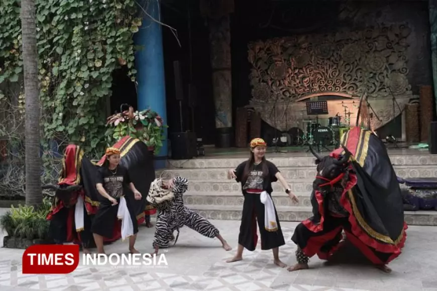 Indonesia's Cultural Dining Series 59 Hotel Tugu Malang: Bantengan in Action - Culture You Can Feel!
