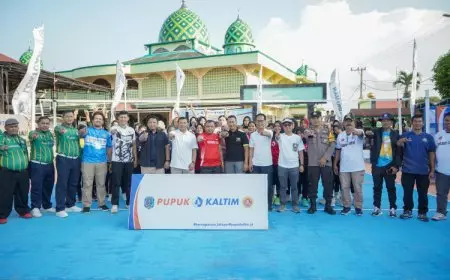 Sambut HUT RI, Pupuk Kaltim dan Karang Taruna Loktuan Gelar Turnamen Voli Putri Antar Kelurahan