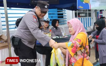Polres Pacitan Gelar Pangan Murah di CFD, Warga Antusias Serbu Beras dan Minyak Goreng