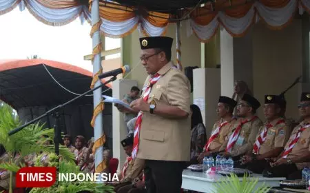 Jadi Inspektur Upacara HUT Pramuka Ke-64, Bupati Morotai Ajak Seluruh Komponen Bersinergi Bangun Bangsa