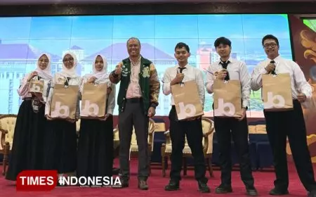 Dirut BMU Paparkan Ekspansi Bisnis dan Peran Badan Usaha pada Maba UB