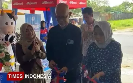 Antusias Warga Tulungagung Grand Opening JABMart Ngujang