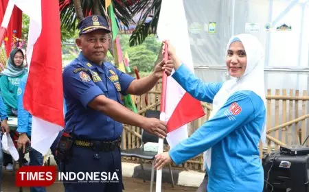 Semarak Kemerdekaan di Bantaran Ciliwung, DWP Ditjen Polpum Tebarkan Semangat Jaga Lingkungan dan NKRI