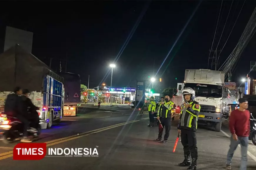 Siang Malam, Polresta Banyuwangi Urai Kepadatan di Jalur Pelabuhan Ketapang