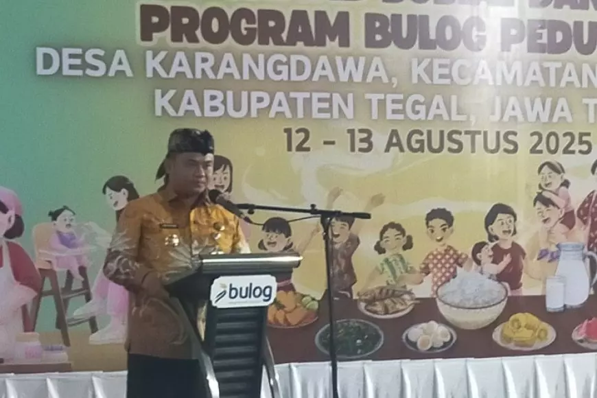Bulog Peduli Hadir di Karangdawa, Bupati Tegal: Ini Soal Masa Depan Anak Anak Kita