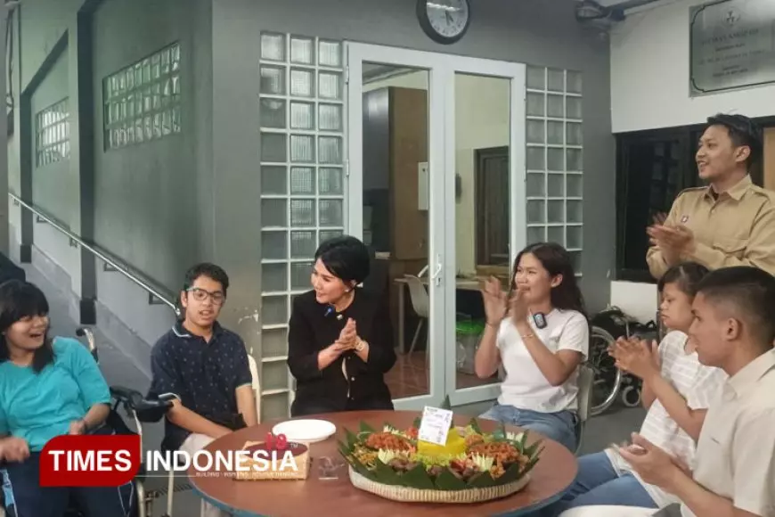Dua Anak Natalia Rusli Pilih Rayakan Ulang Tahun Bersama Anak&#45;anak Panti Asuhan