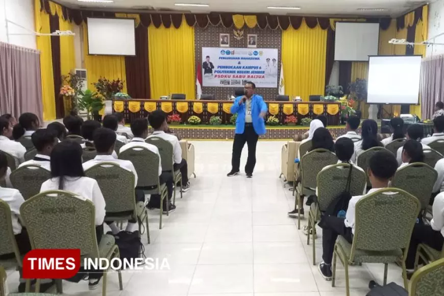 Polije Kukuhkan Mahasiswa Baru Kampus 6 Sabu Raijua