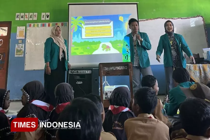 Mahasisawa Unisma Edukasi Siswa SD tentang Bahaya Oversharing, Hoax, dan Cyberbullying