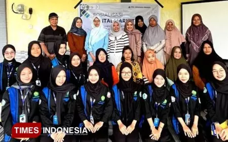 Tim PPK Ormawa HIMAKO UNIPMA Sosialisasi Digital Marketing untuk UMKM Dusun Besek, Ngawi