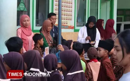 Business Day Jadi Ajang Belajar Siswa MI Miftahul Ulum Bersama Mahasiswa PPL UNISMA