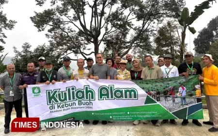 Akademi Buah Nusantara Jombang Studi Banding ke Kebun Buah Tenjo Bogor