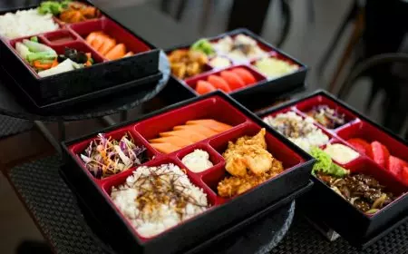 Bento Box Everywhere Ala Favehotel Kediri: Praktis, Lezat, dan Ramah Lingkungan