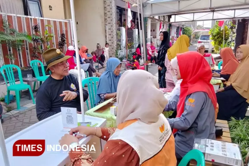 Bakti Sosial RSU Wajak Husada Malang Bantu Warga Pakisaji Lebih Peduli Kesehatan